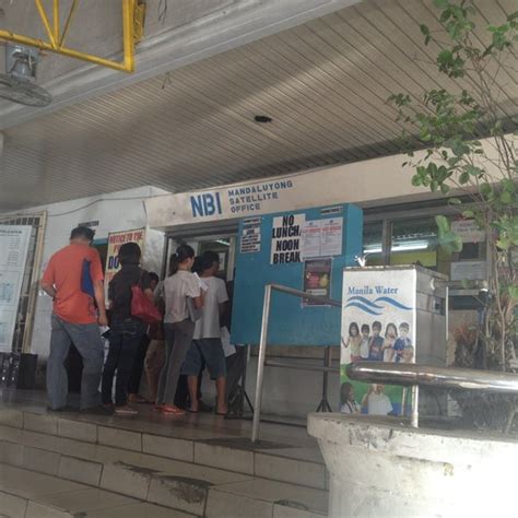 NBI Mandaluyong City Hall .